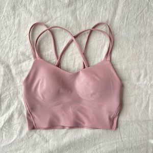 NWOT Lululemon Like a Cloud sports bra